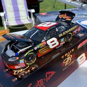 Meet your Posher, Johnny